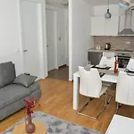 Apartment Leon Sa Privatnim Parkingom