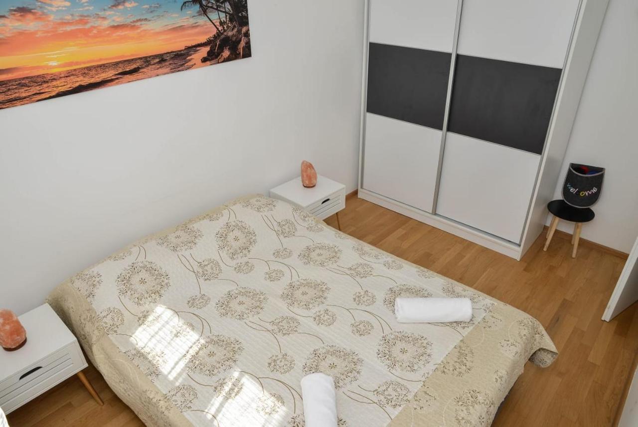 Leon Sa Privatnim Parkingom Apartment *